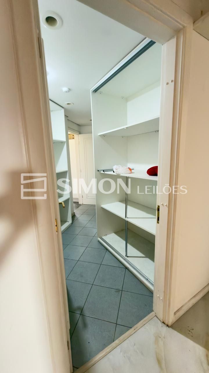 Apartamento em Curitiba - PR